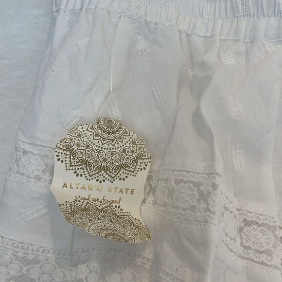 Altar’d State White Boho Mini Skort size Large - Picture 4 of 4
